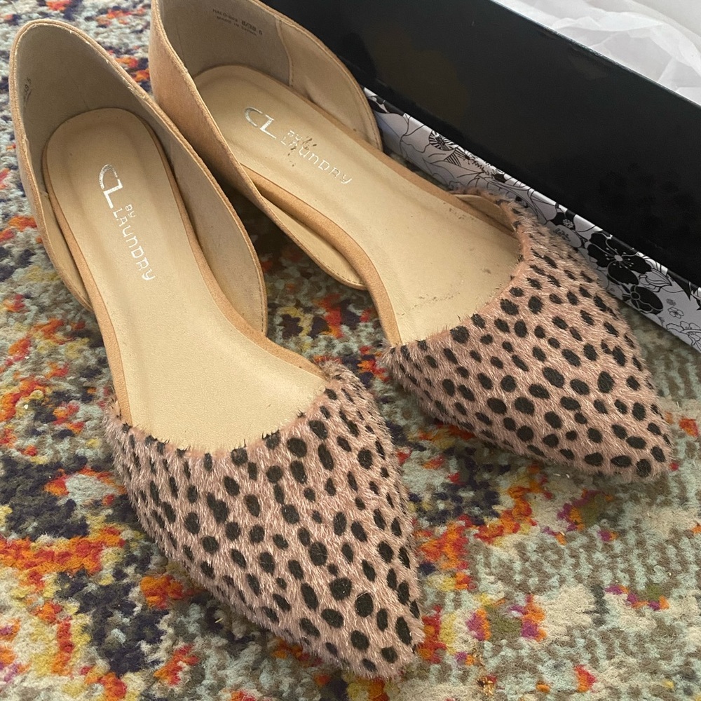 Chinese Laundry Cheetah Flats